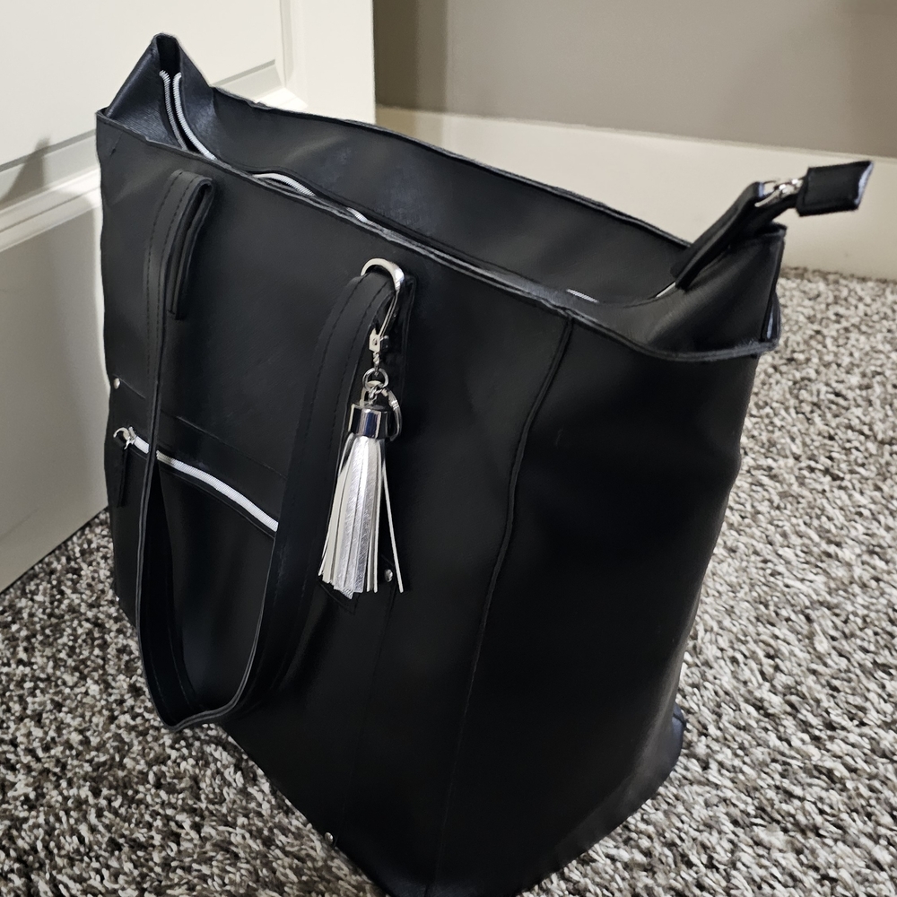 Victoria's Secret Black Tote Sleek Design